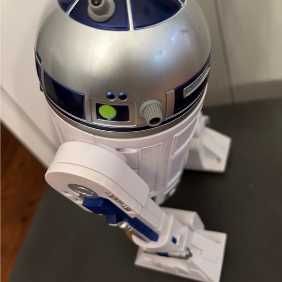 Star Wars Force Awakens R2-D2 Interactive Robotic Droid.  No Remote - Picture 4 of 6
